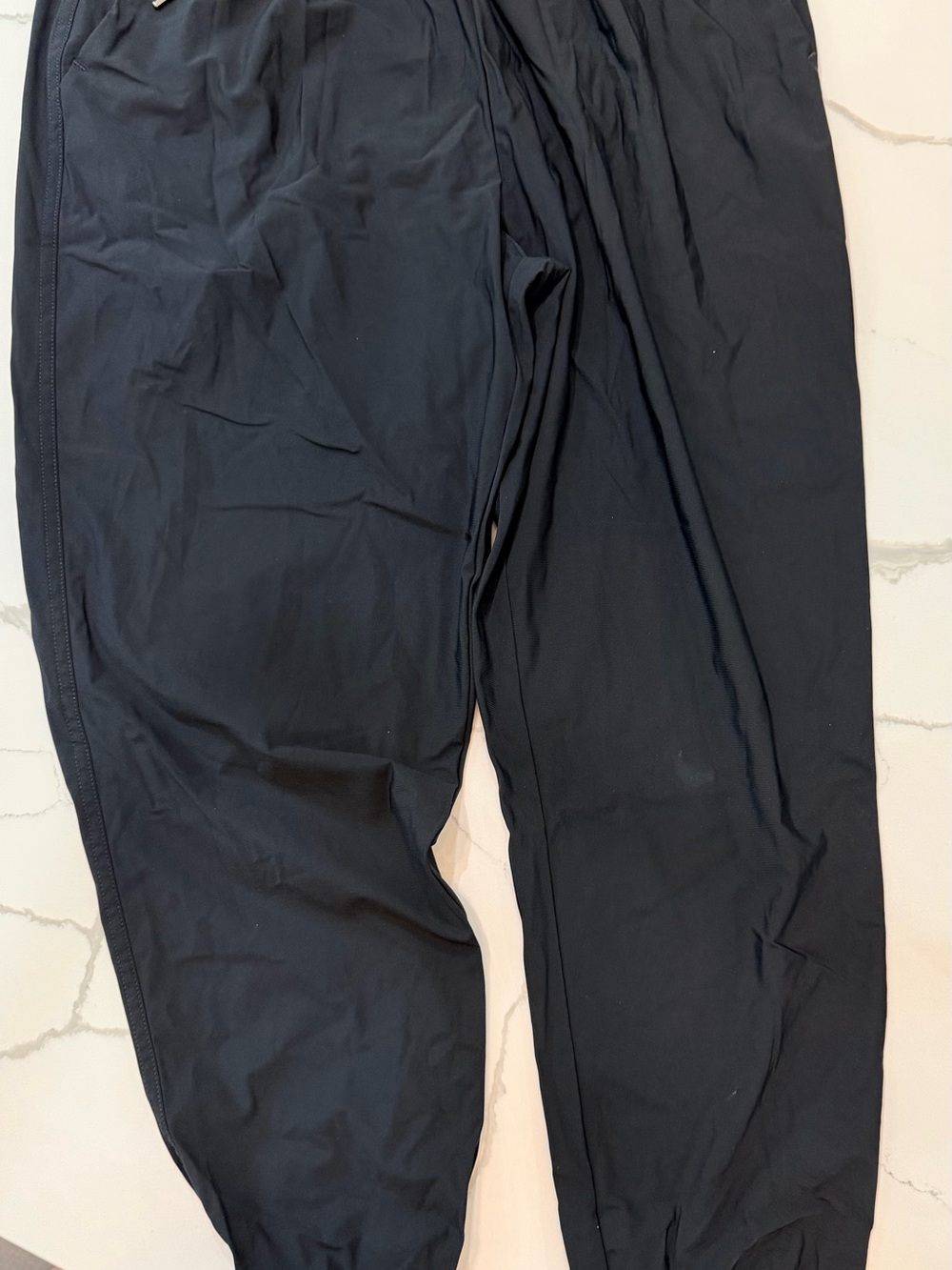 Old Navy Sleek tech Black Performance Pants